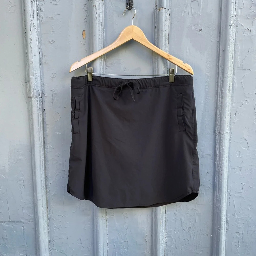 Riders by Lee Indigo Black  Utility Skirt, size 16